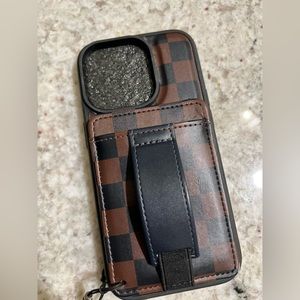 Walli Case IPhone 14 PRO Chelsea Check Magnetic Case